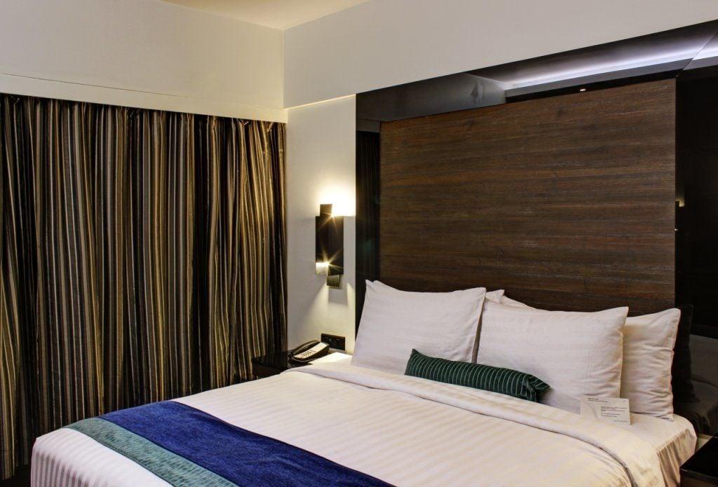 Svenska Design Hotel, Electronic City, Bangalore Kammasandra Exteriör bild
