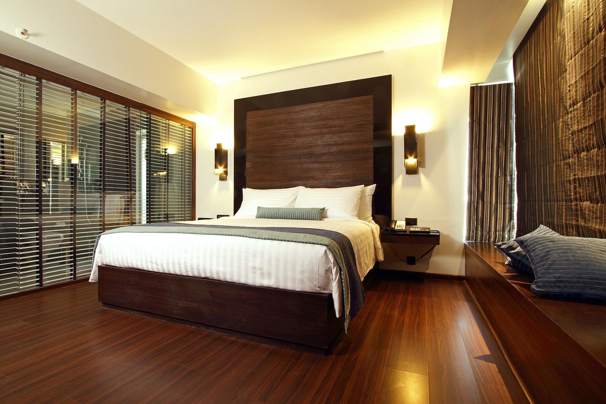 Svenska Design Hotel, Electronic City, Bangalore Kammasandra Exteriör bild