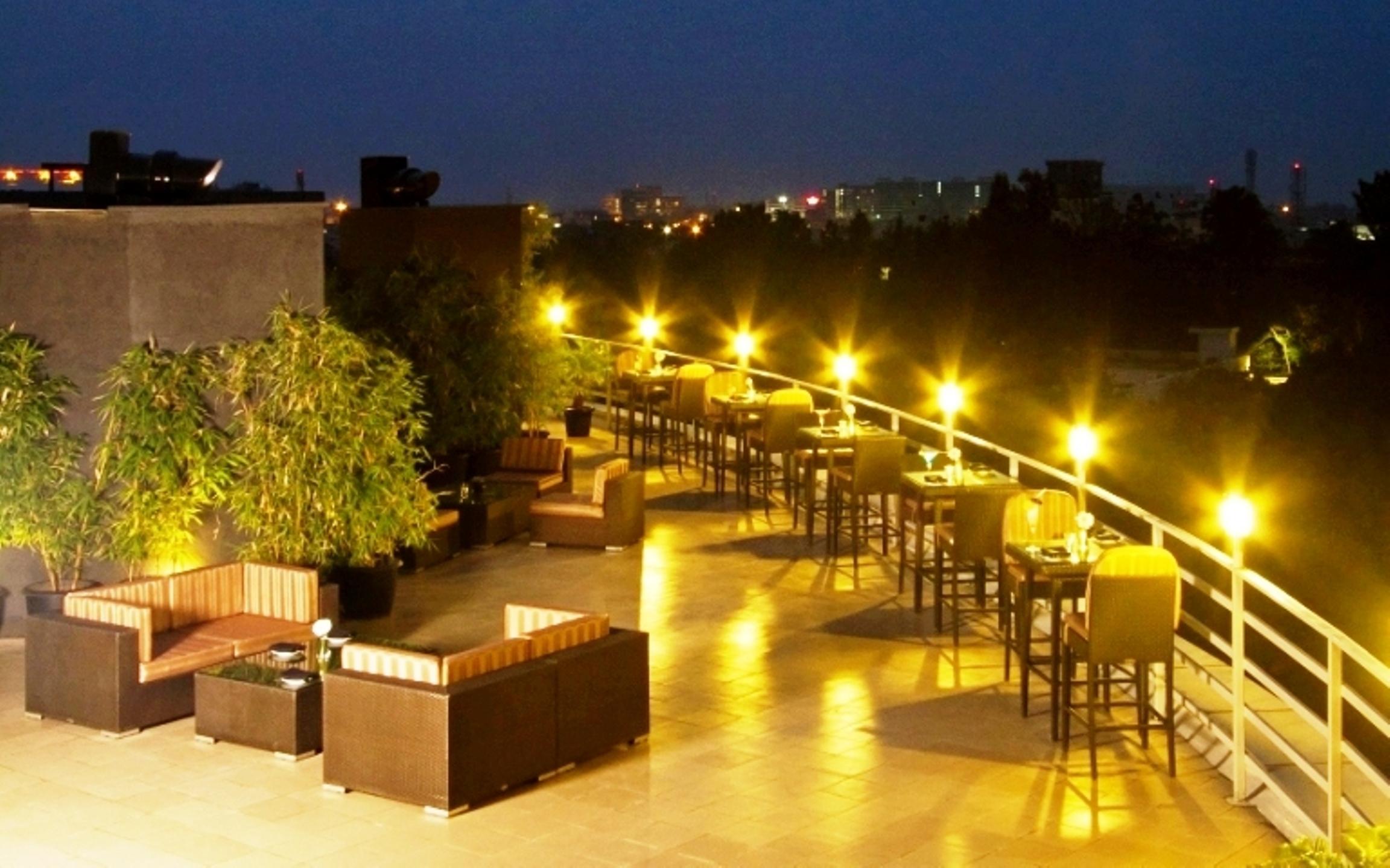 Svenska Design Hotel, Electronic City, Bangalore Kammasandra Exteriör bild