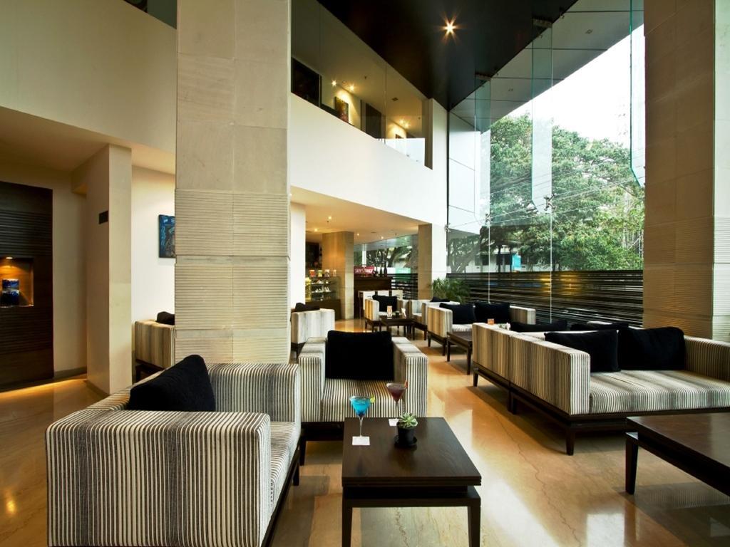 Svenska Design Hotel, Electronic City, Bangalore Kammasandra Exteriör bild