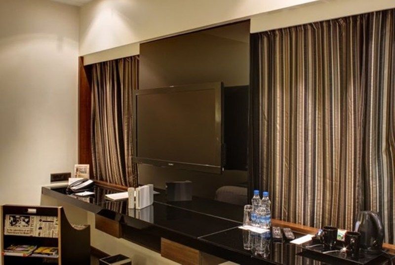Svenska Design Hotel, Electronic City, Bangalore Kammasandra Exteriör bild